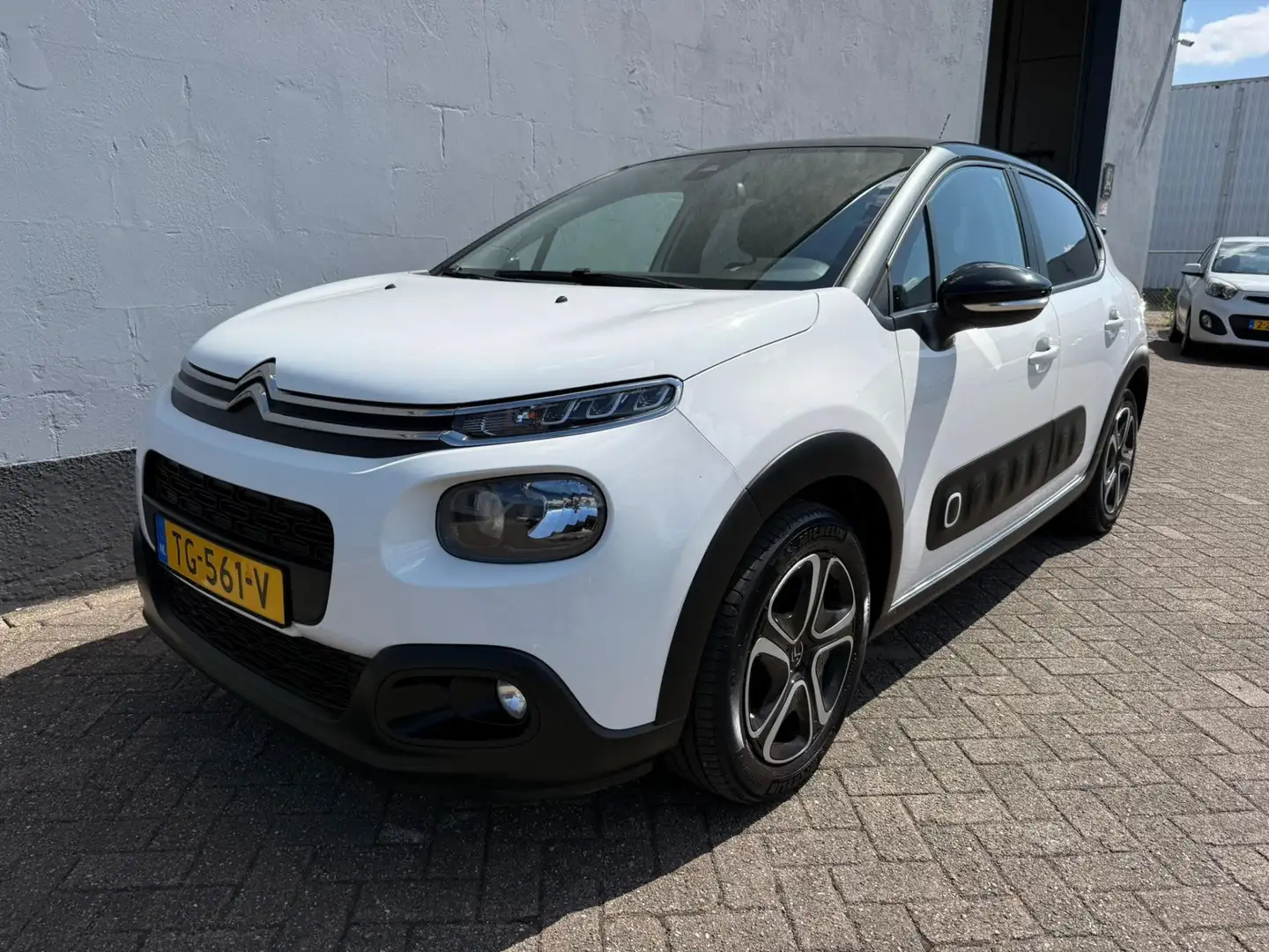 Citroen C3 1.2 S&S Feel Edition - Dealer Onderhouden - 1e Eig Bianco - 1