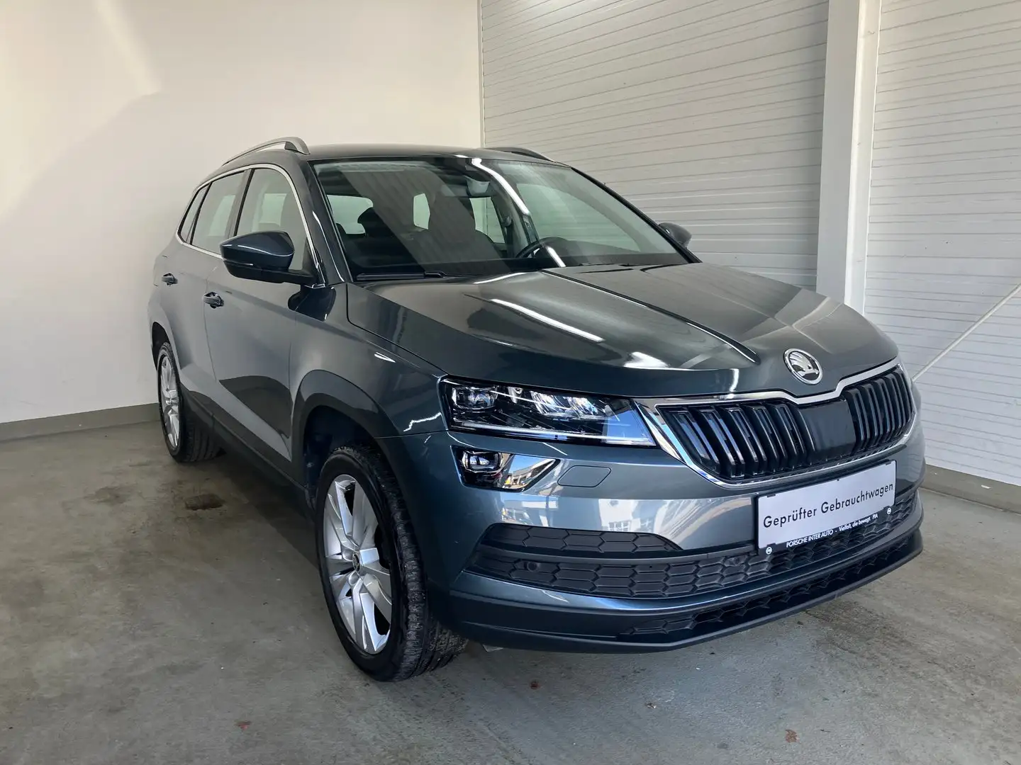 Skoda Karoq Style Limited TDI Grau - 1