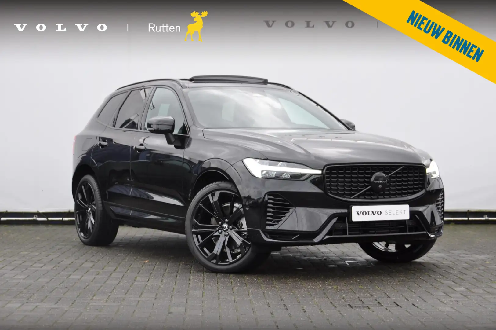 Volvo XC60 T6 350PK Automaat Recharge AWD Plus Black Edition Zwart - 1