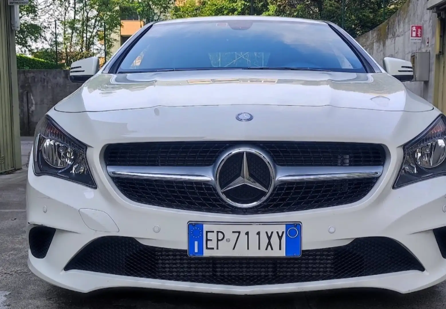 Mercedes-Benz CLA 180 - 2