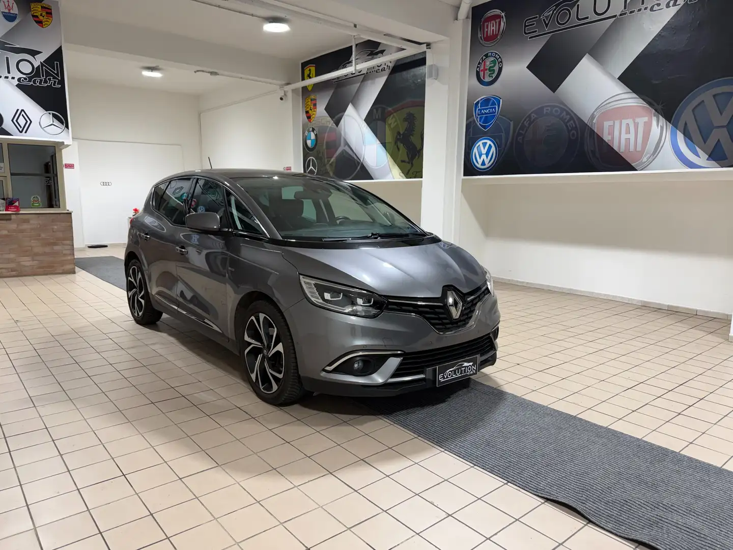 Renault Scenic Scenic IV 2017 1.5 dci energy Bose 110cv edc Grigio - 1