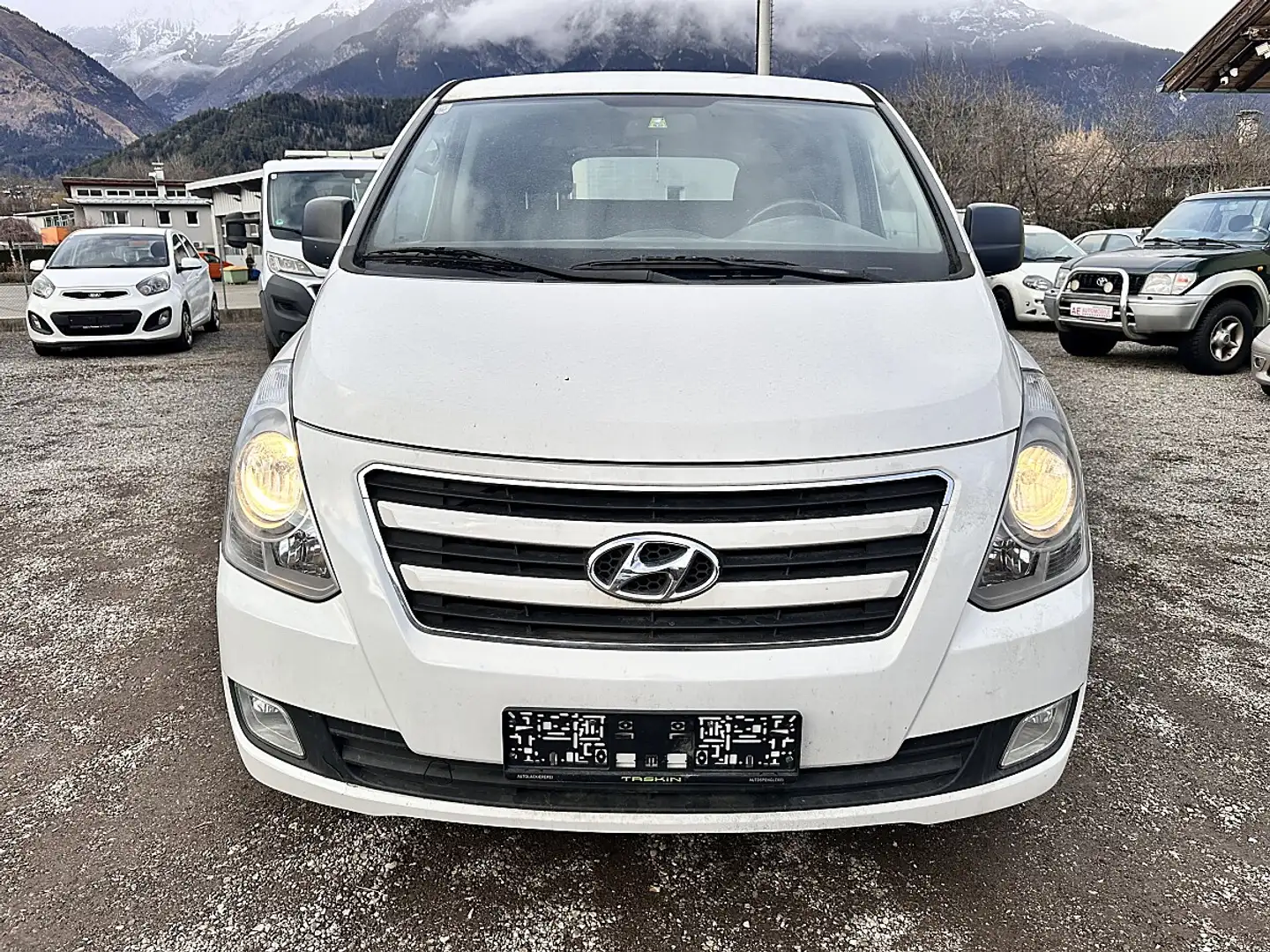 Hyundai H-1 Kasten Weiß - 2