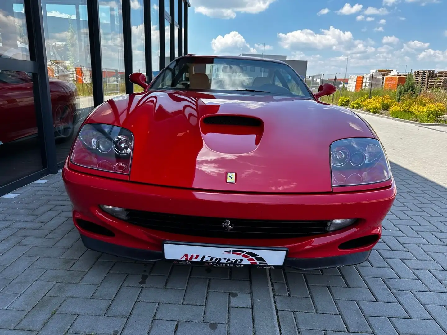 Ferrari 550 5.5 V12 Maranello 485 ch crvena - 2