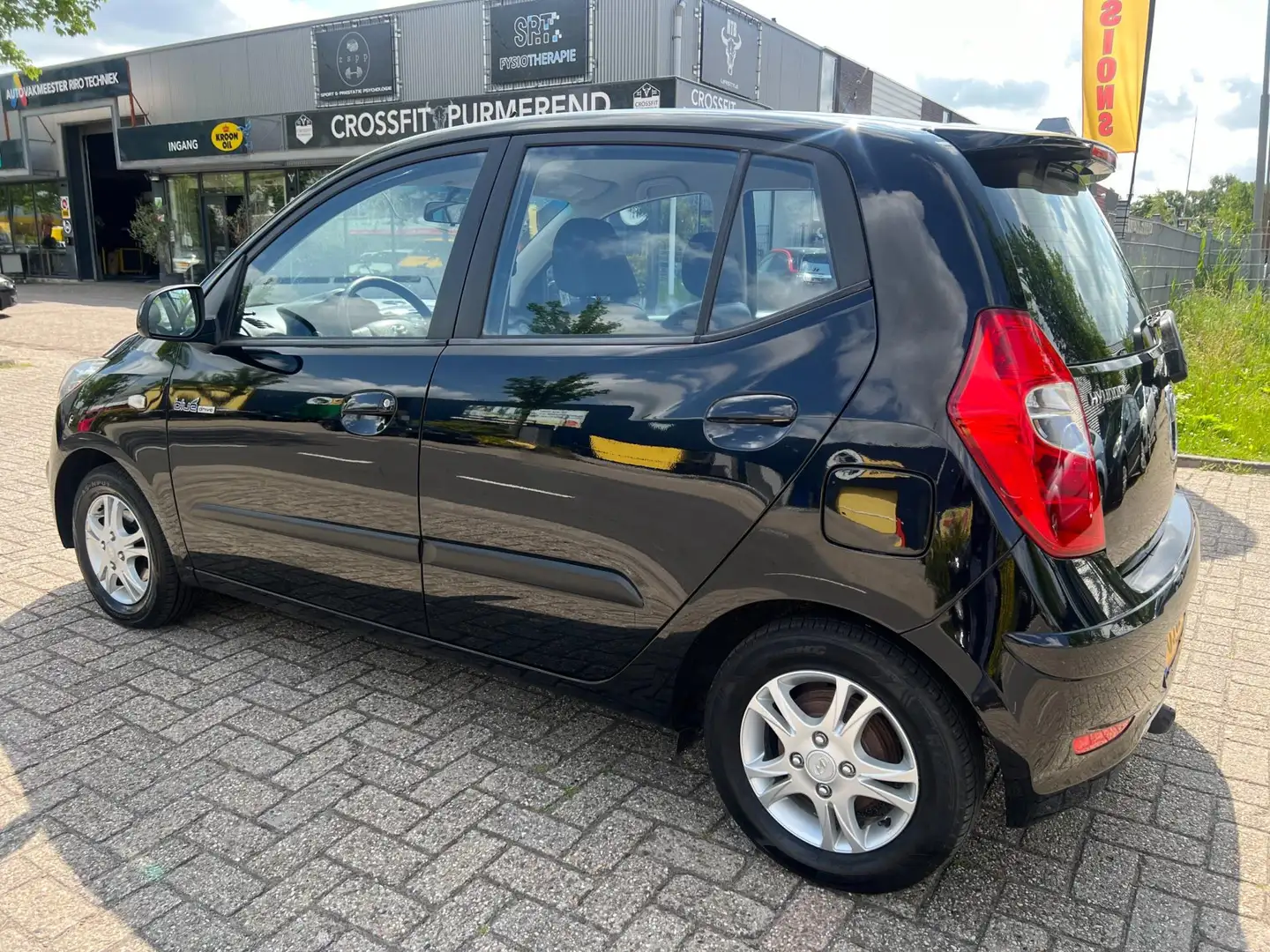 Hyundai i10 1.0 Pro - Airco - Lmv - Aux Usb - Trekhaak Zwart - 2