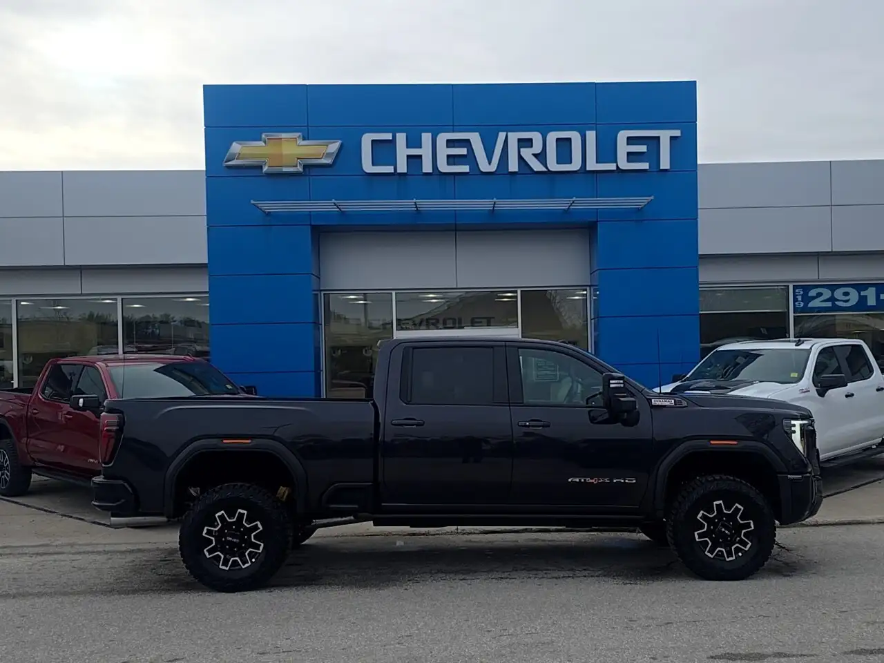 GMC Sierra 2500HD снимка GMC Sierra 2500HD