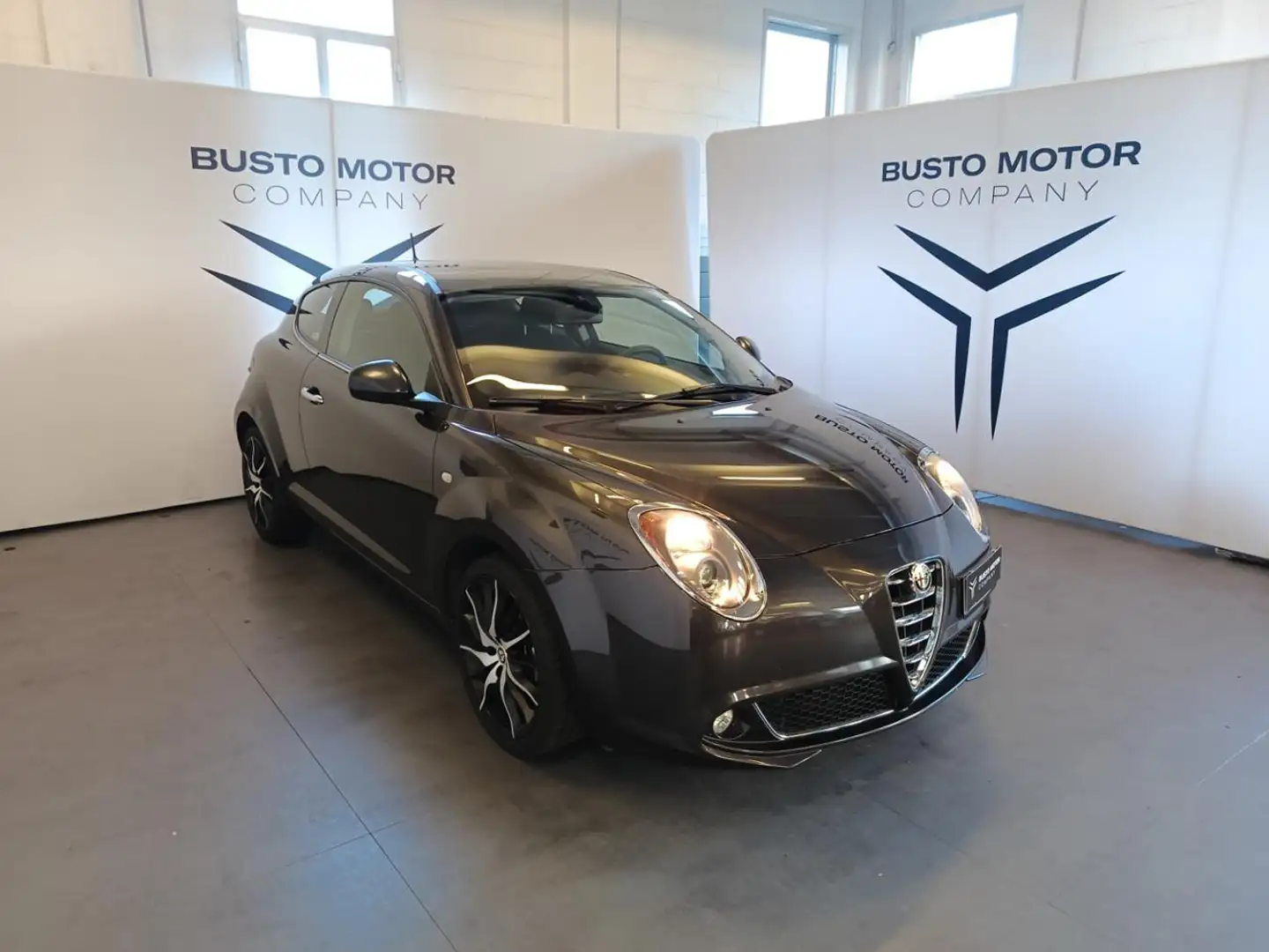 Alfa Romeo MiTo 1.4 78 CV 8V S&S Distinctive garantita Grigio - 1