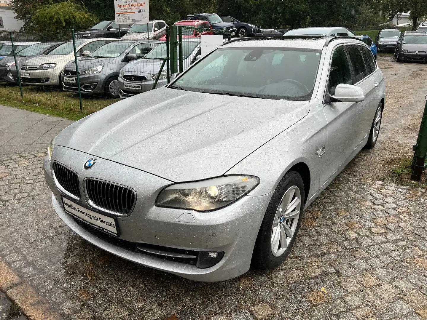 BMW 525 Touring 525d xDrive Leder Panorama Head-Up Silber - 1