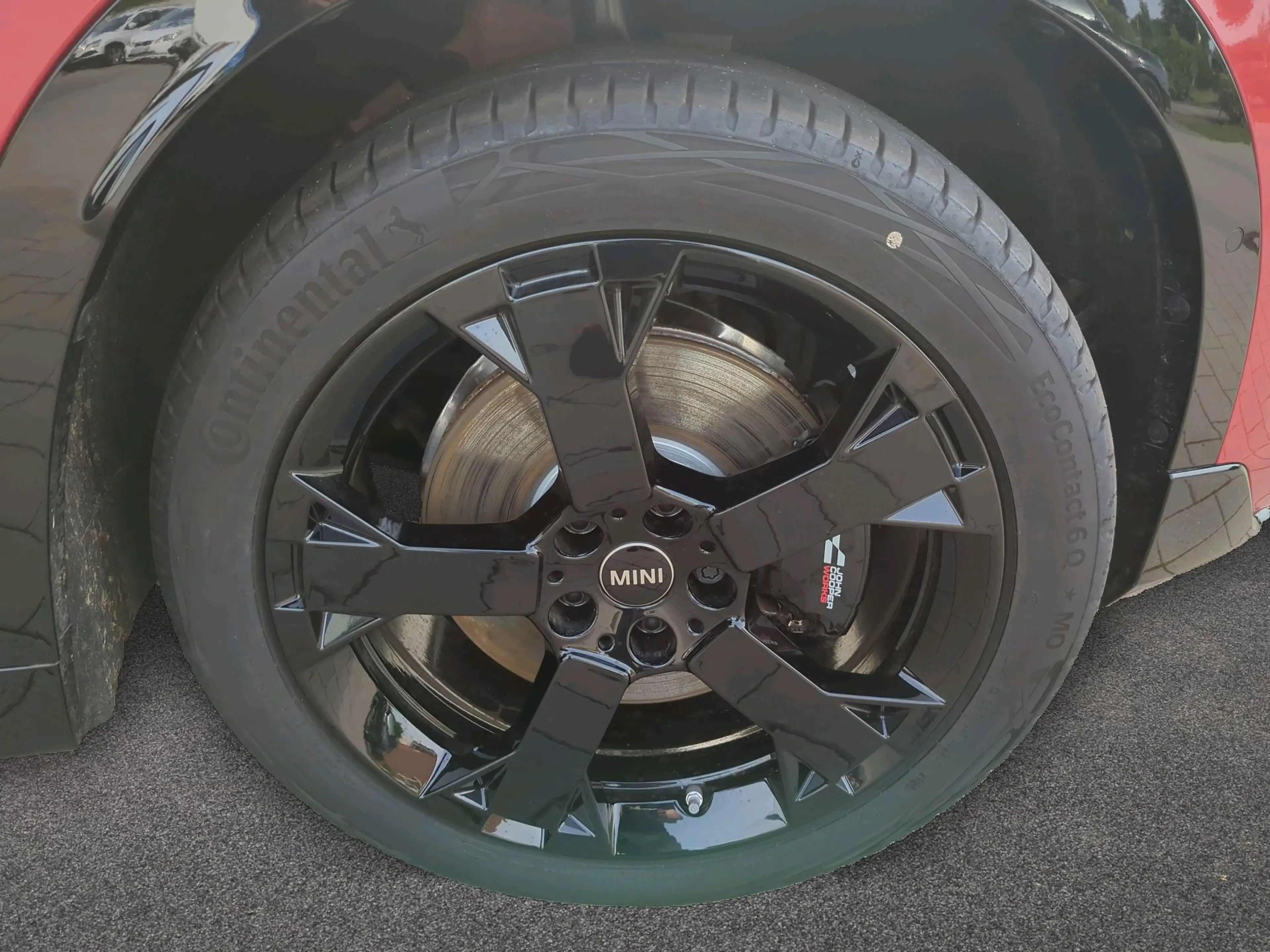 MINI Countryman S All4 John Cooper Works Trim — photo 10