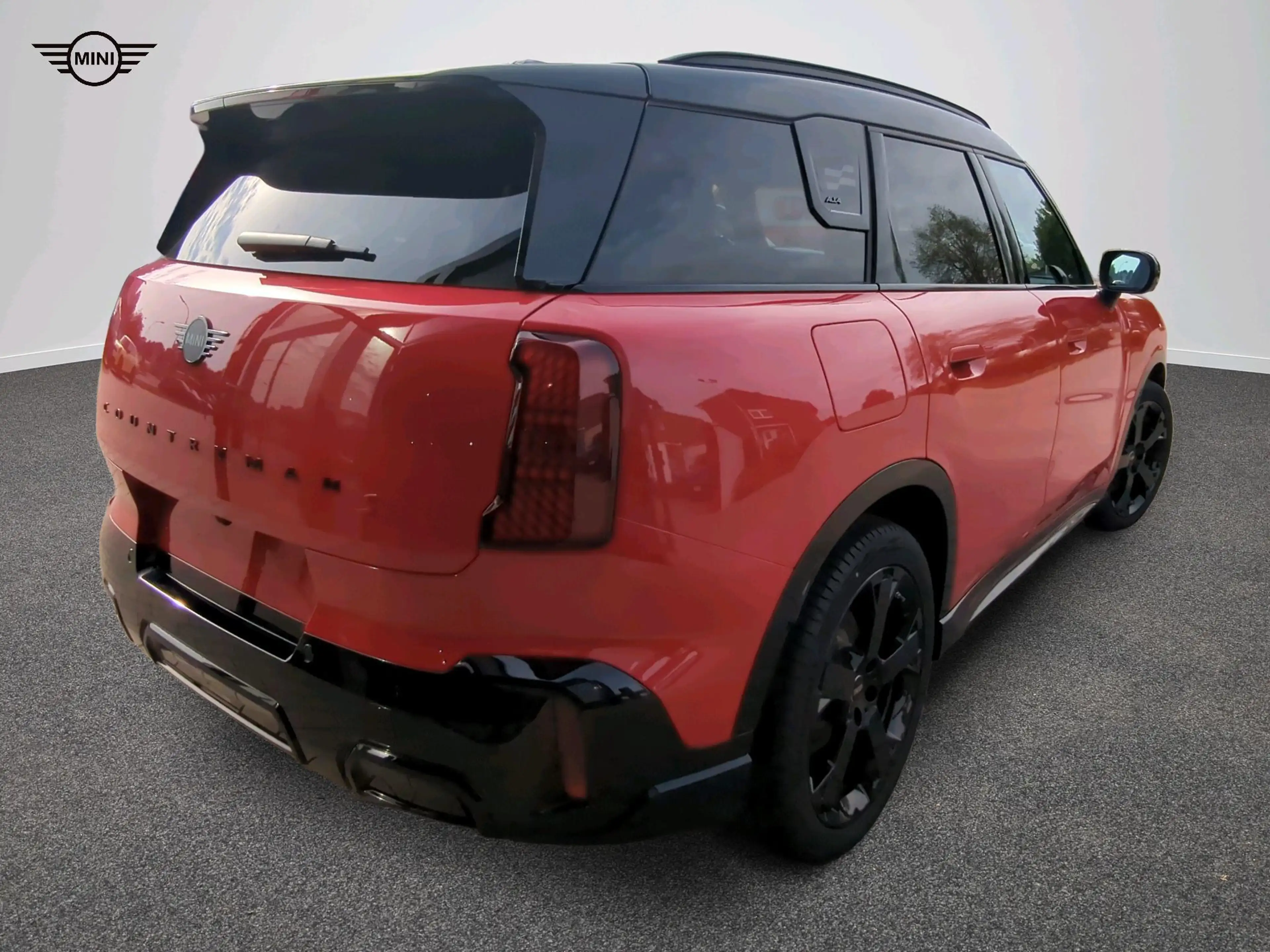 MINI Countryman S All4 John Cooper Works Trim — photo 4