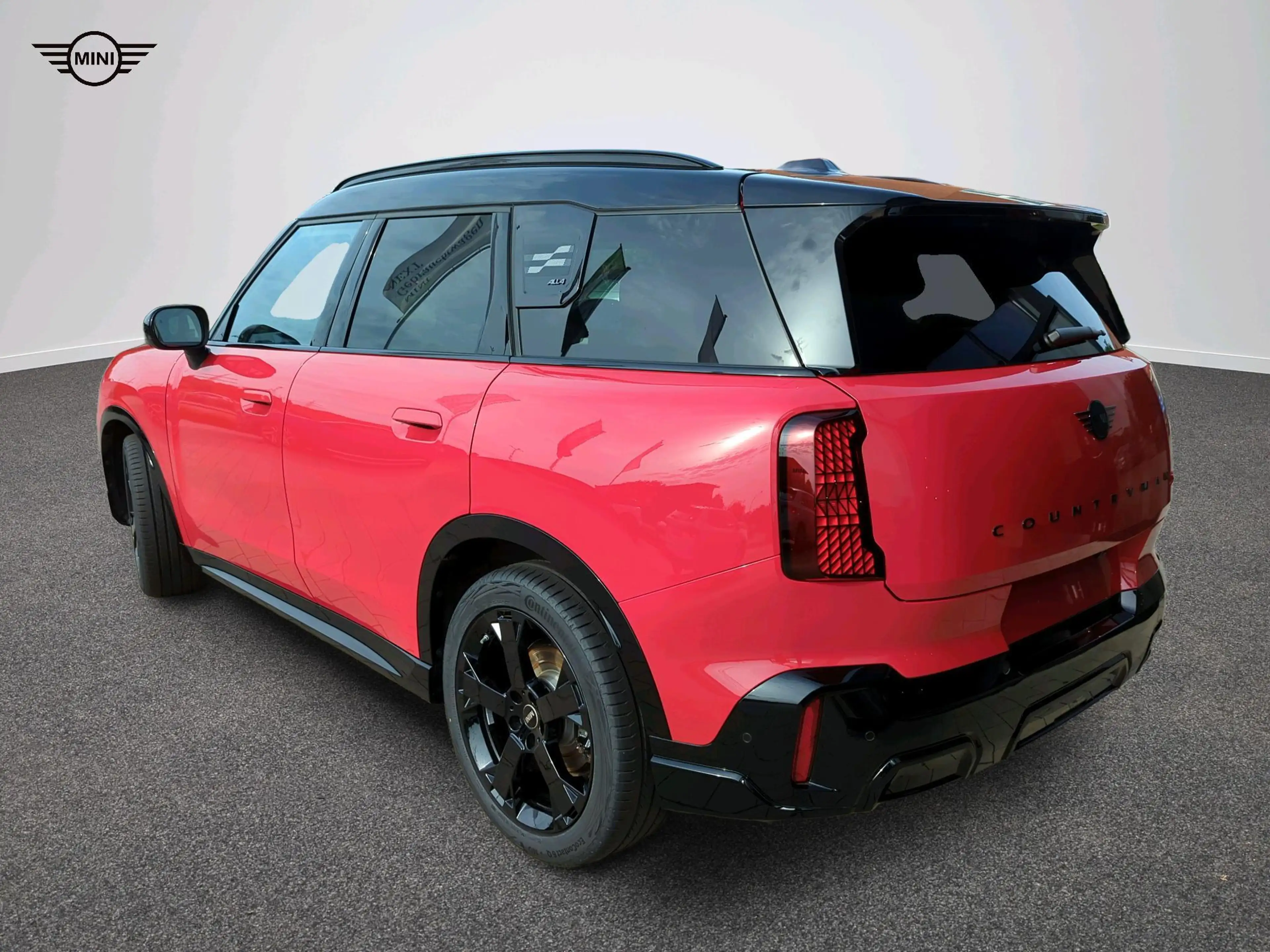 MINI Countryman S All4 John Cooper Works Trim — photo 6