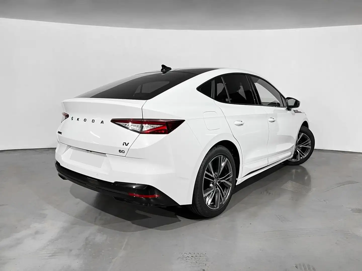 Skoda Coupé iV 60 132 kW (177 CV) (5ACFF264) Білий - 2
