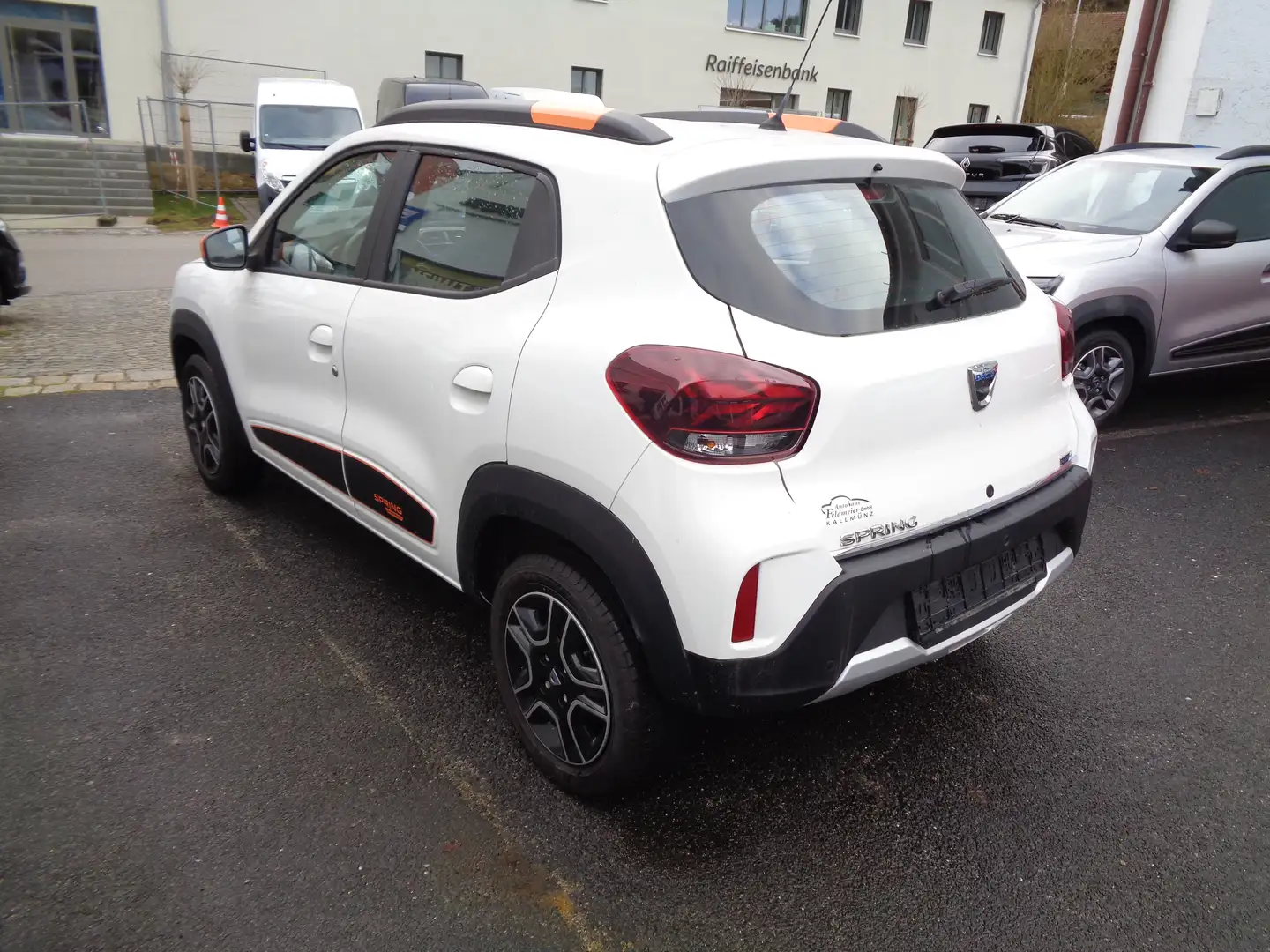 Dacia Spring Comfort Plus Weiß - 2