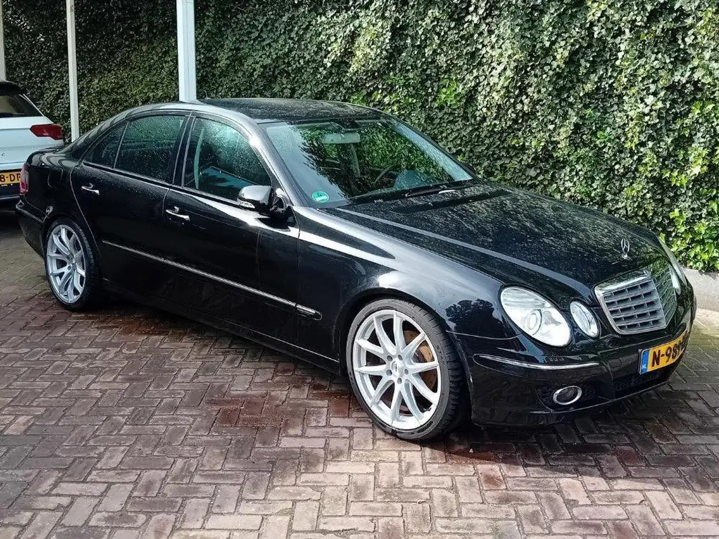 Mercedes-Benz E 280 E 280 Classic Zwart - 1