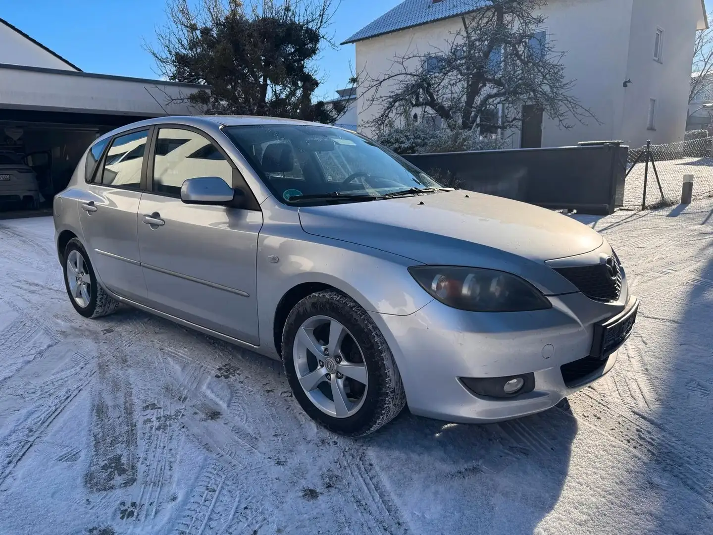 Mazda 3 Lim. 1.6 Sport Active***KLIMA*** Silber - 2