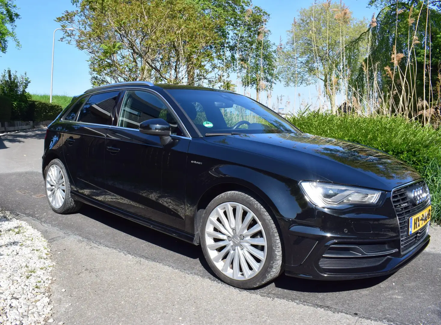 Audi A3 1.4 Amb. PL+ Zwart - 2