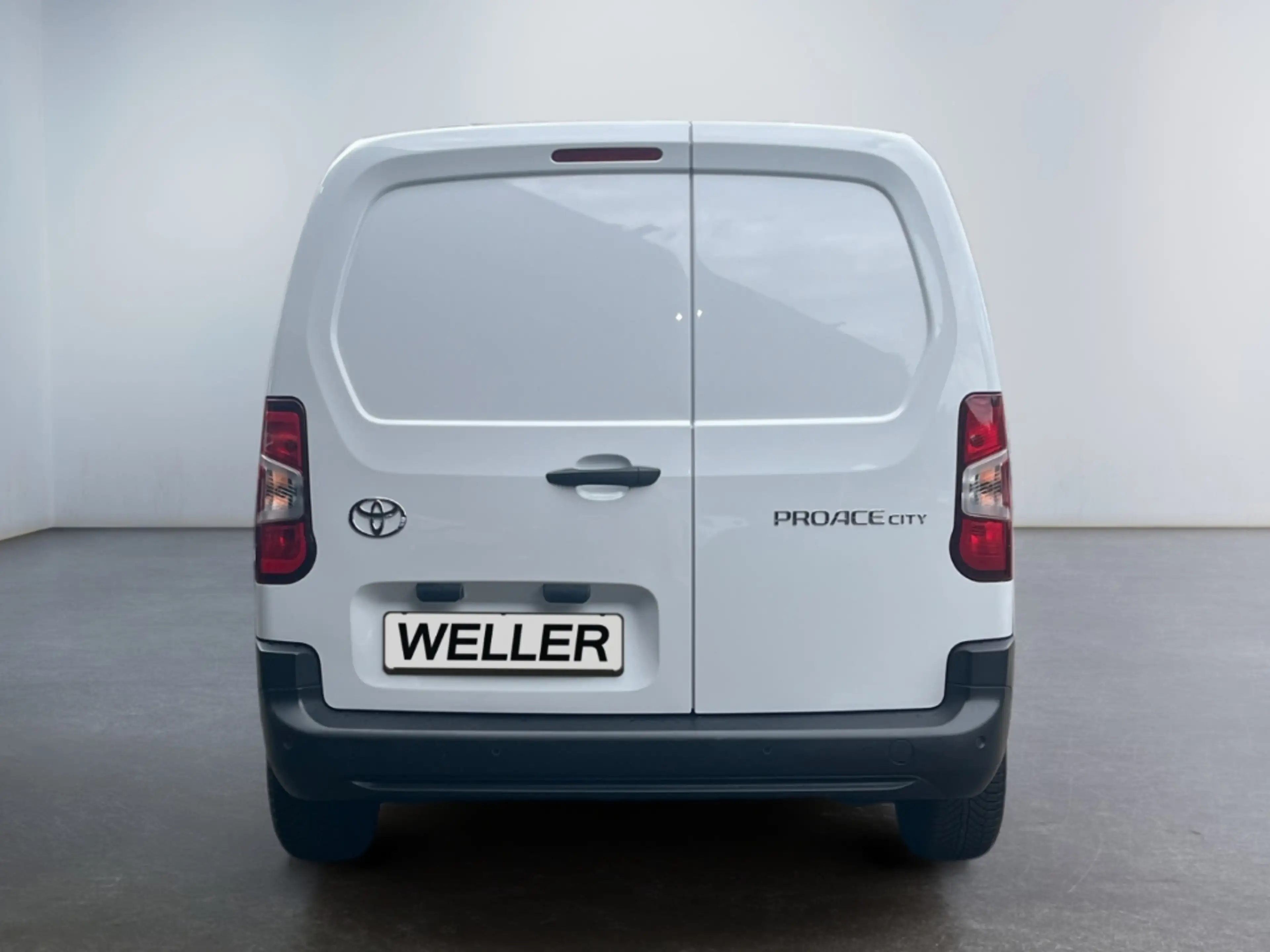 Toyota Proace City 1.5 D-4D L1 Meister *Navi*PDC*CarPlay* — photo 6