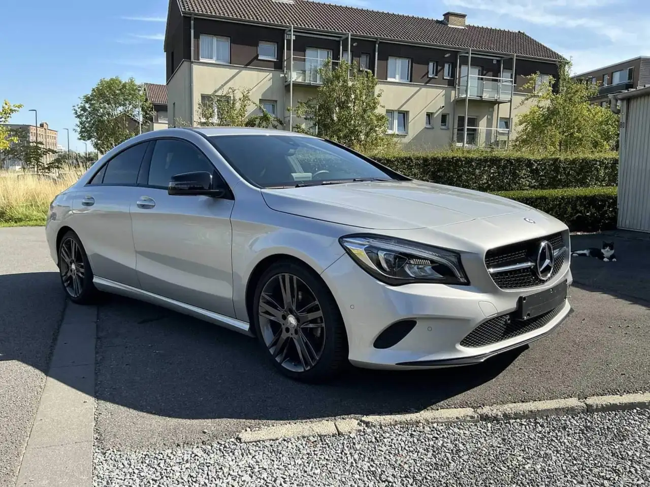 Mercedes-Benz CLA 200