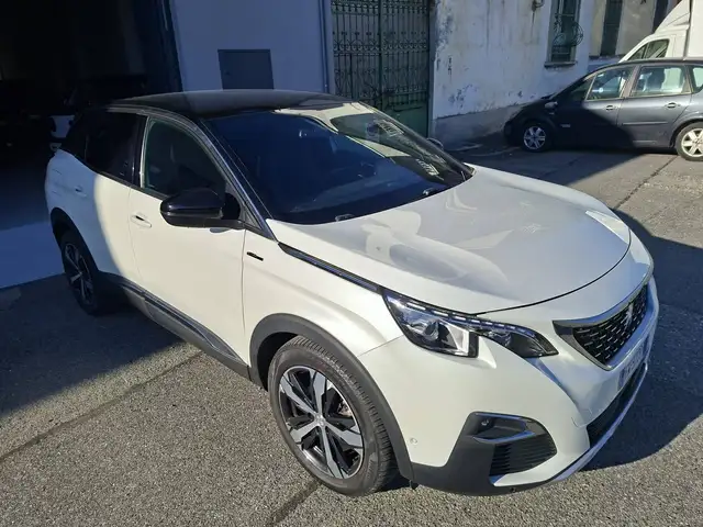 Peugeot 3008 1.2 puretech  GT Line 130 cv