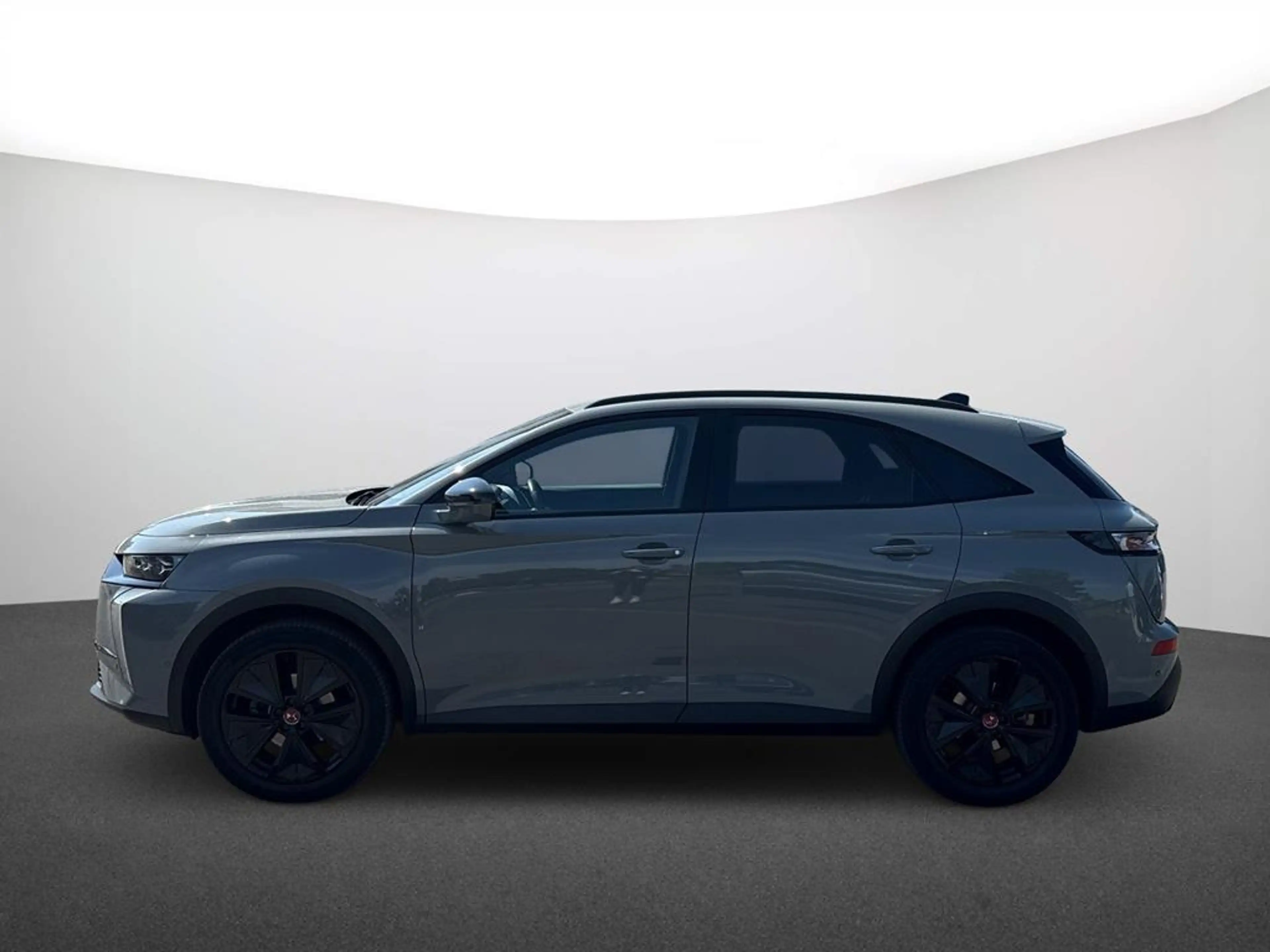 DS Automobiles DS 7 Performance Line+ Blue HDI 130 — photo 4