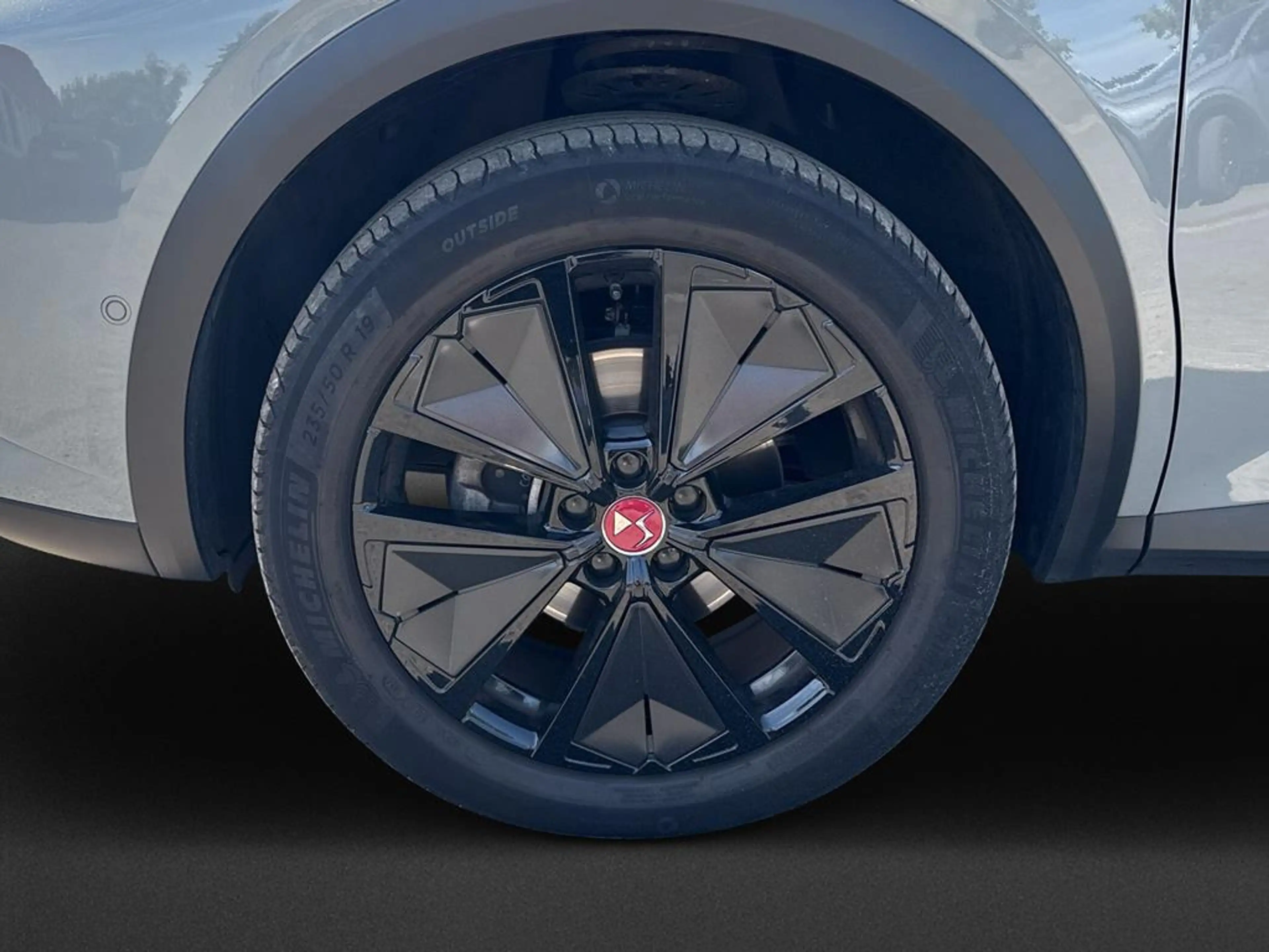 DS Automobiles DS 7 Performance Line+ Blue HDI 130 — photo 8