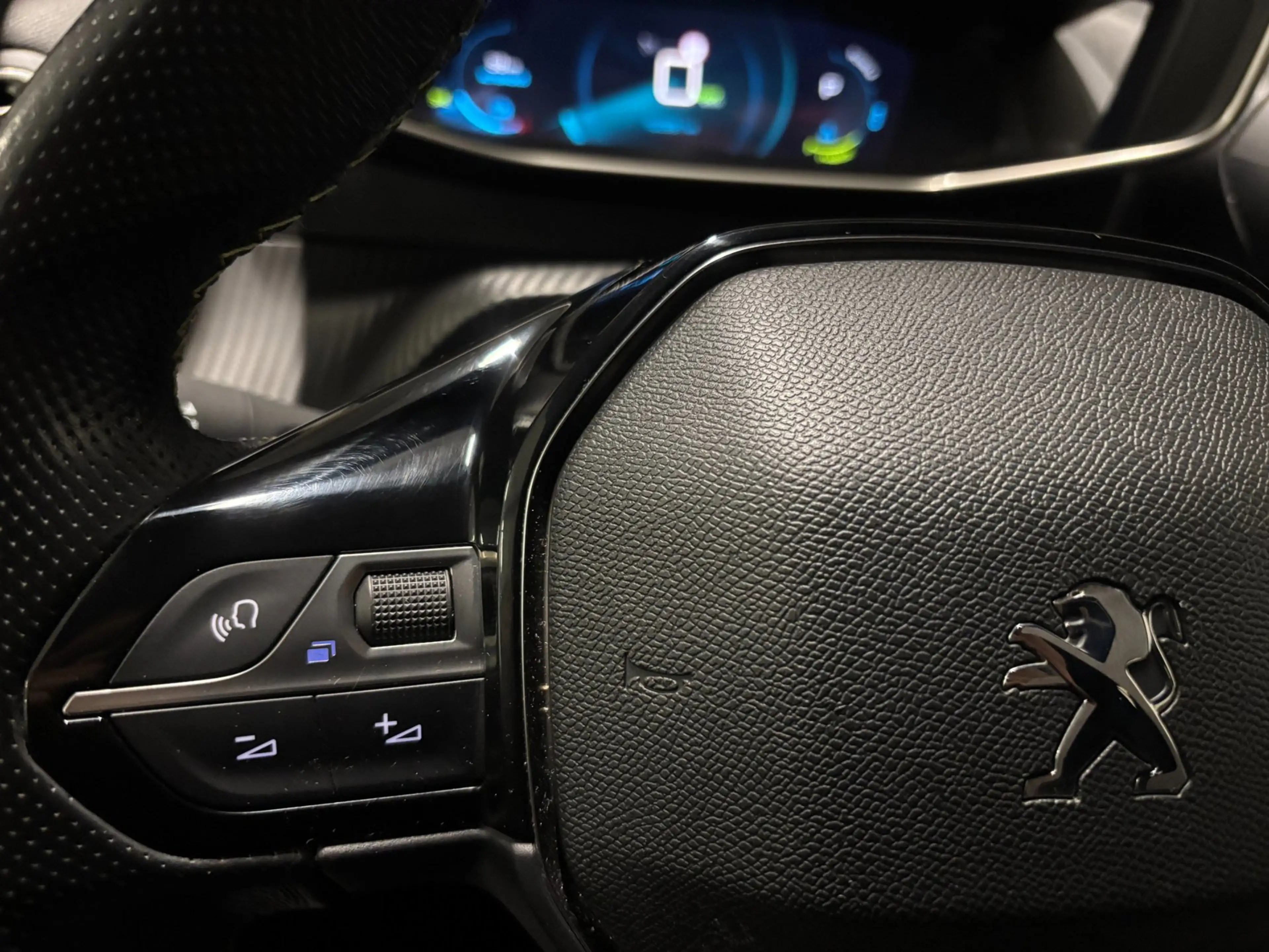 Peugeot e-208 EV GT 350 50 kWh|Carplay|Stoelverw|Cruise|Camera — photo 13