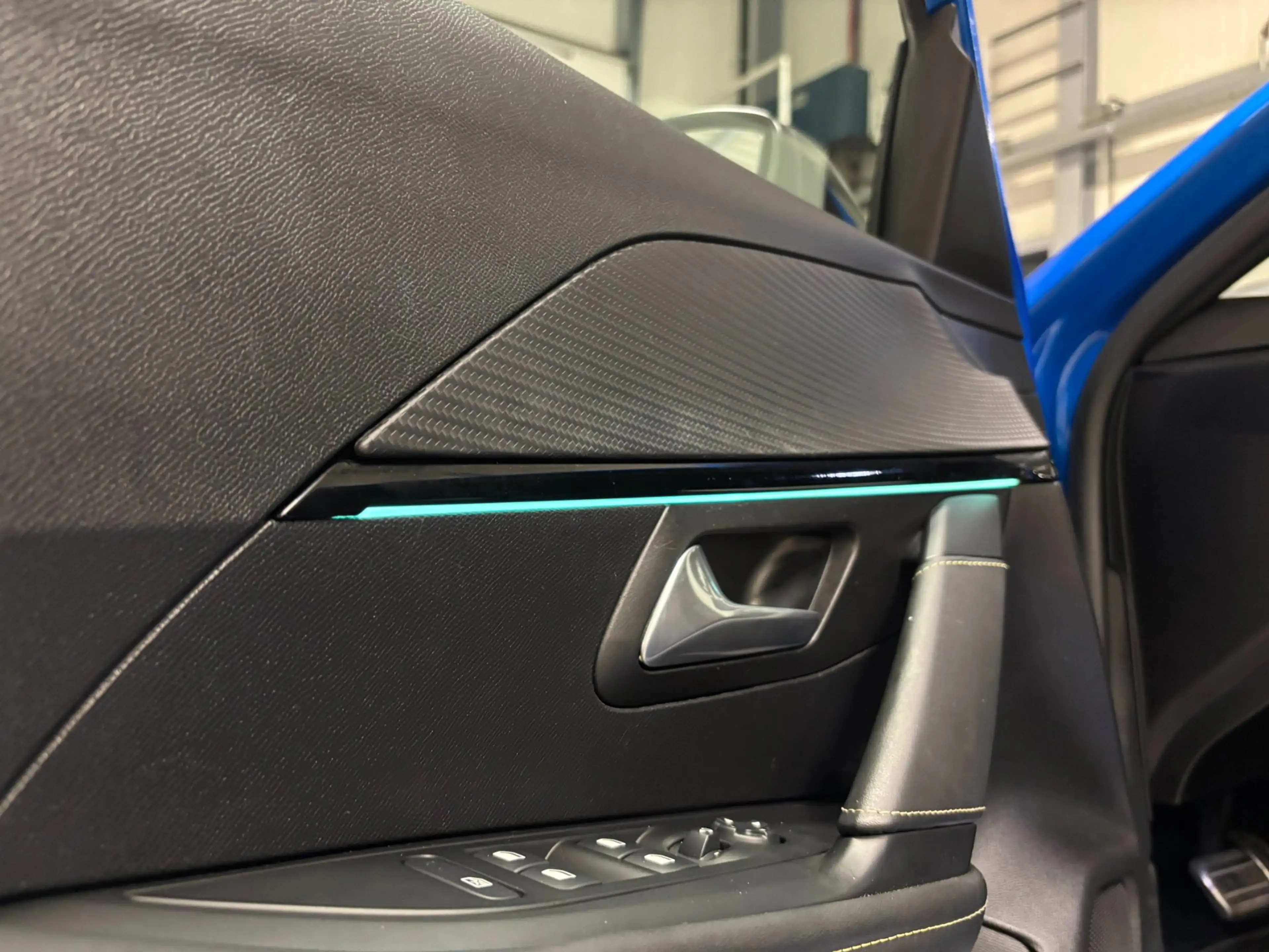 Peugeot e-208 EV GT 350 50 kWh|Carplay|Stoelverw|Cruise|Camera — photo 34