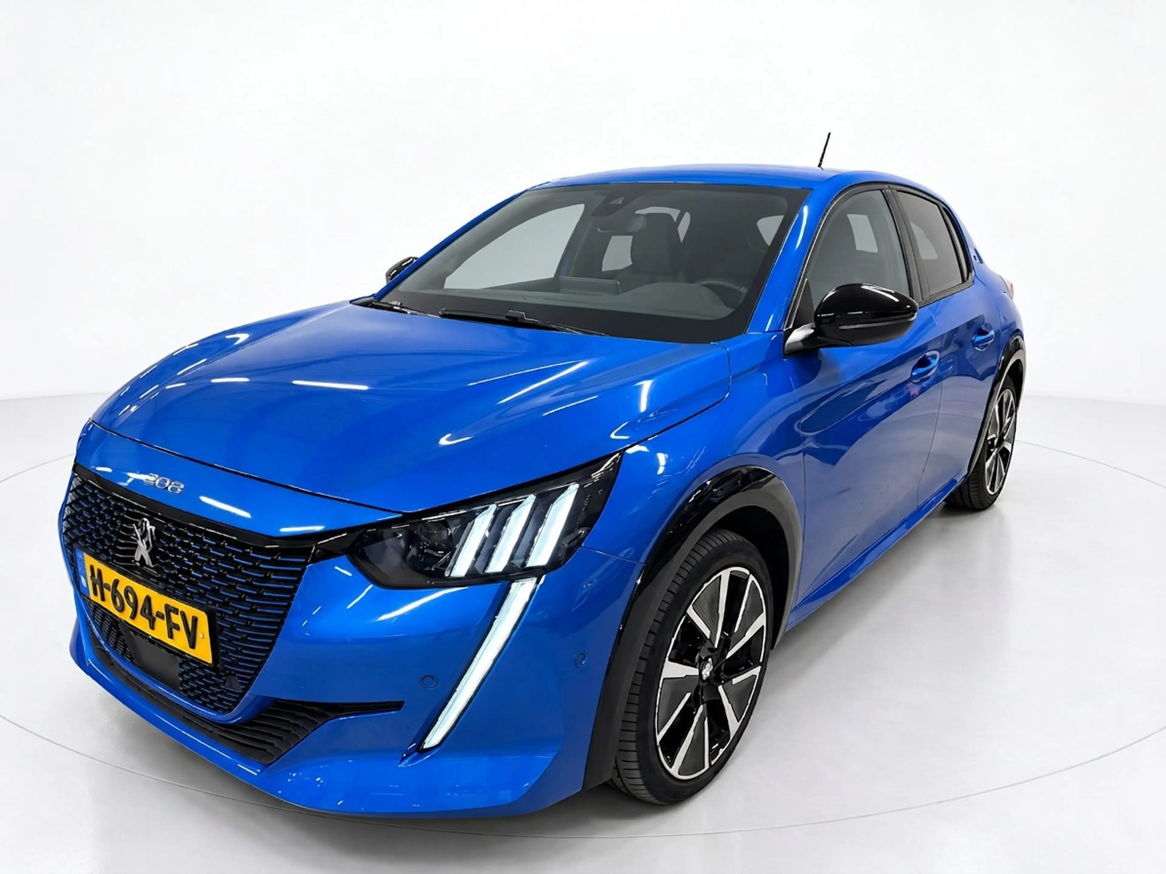 Peugeot e-208 EV GT 350 50 kWh|Carplay|Stoelverw|Cruise|Camera — photo 9