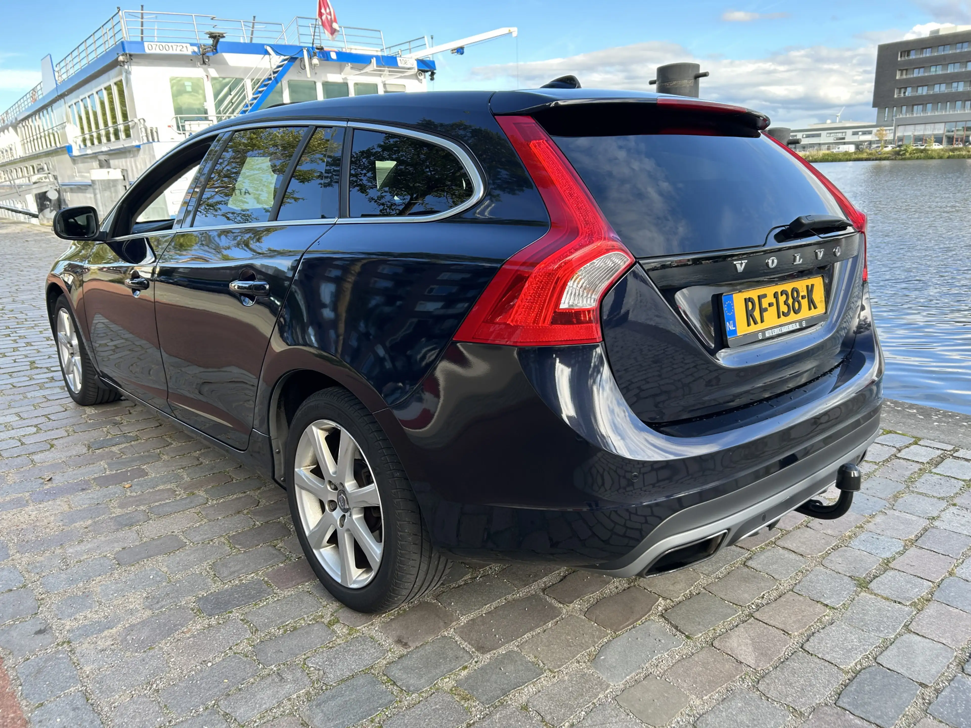 Volvo V60 1.5 T2 Polar+ airco/ecc leer navigatie automaat — photo 5