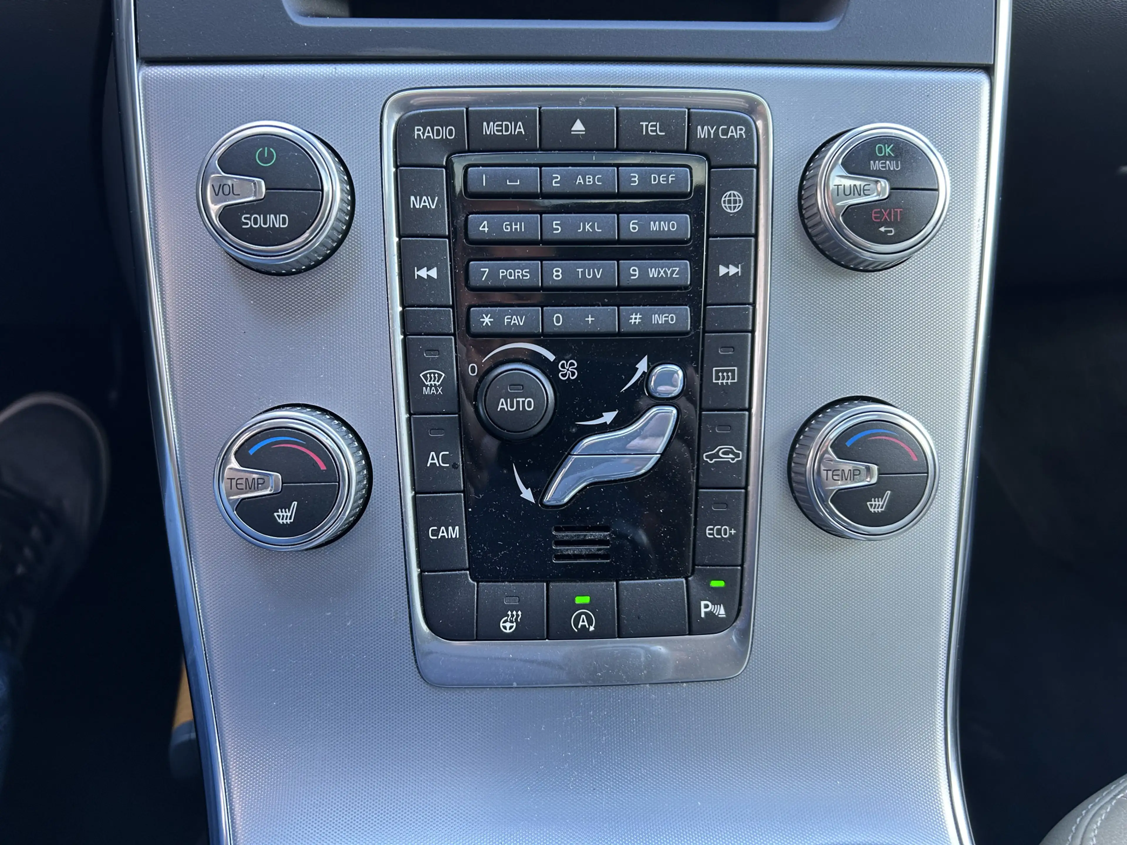 Volvo V60 1.5 T2 Polar+ airco/ecc leer navigatie automaat — photo 10