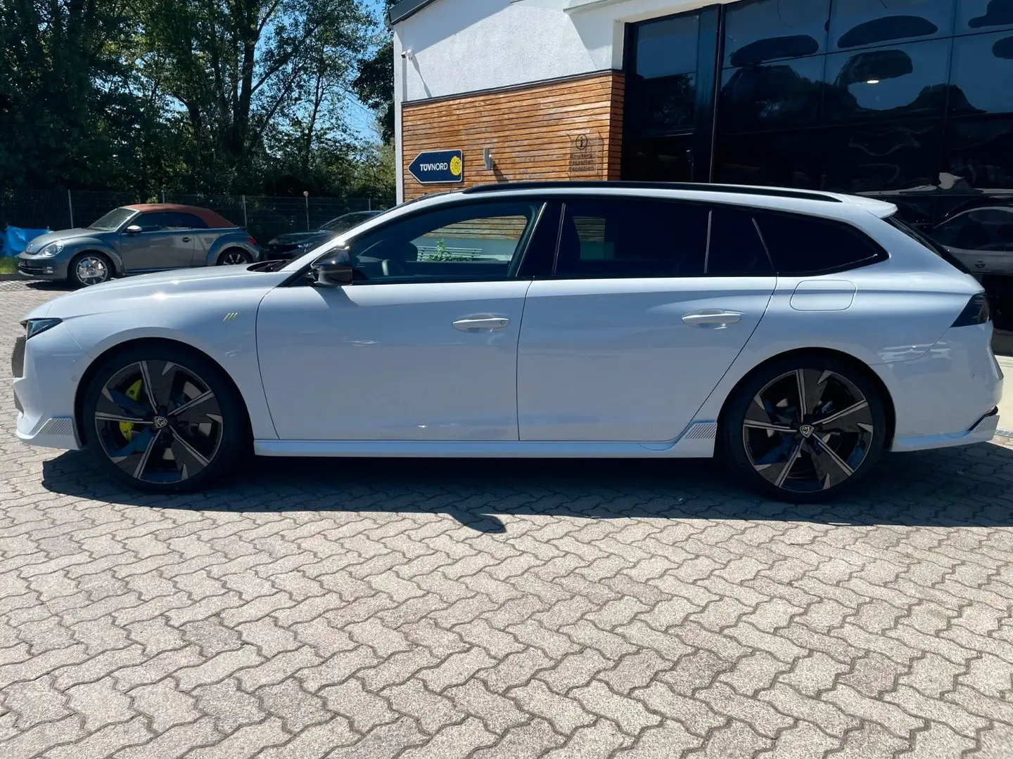 Peugeot 508 SW Hybrid4 360 PSE Weiß - 2
