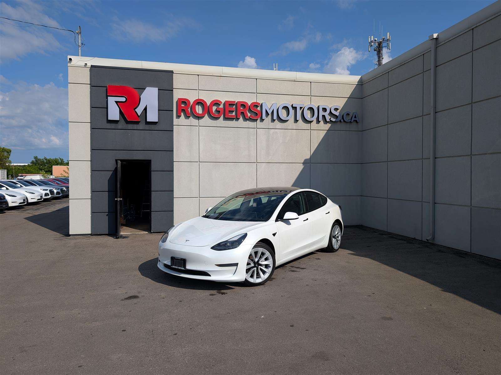 2022 Tesla Model 3 LONG RANGE AWD - DUAL MOTOR