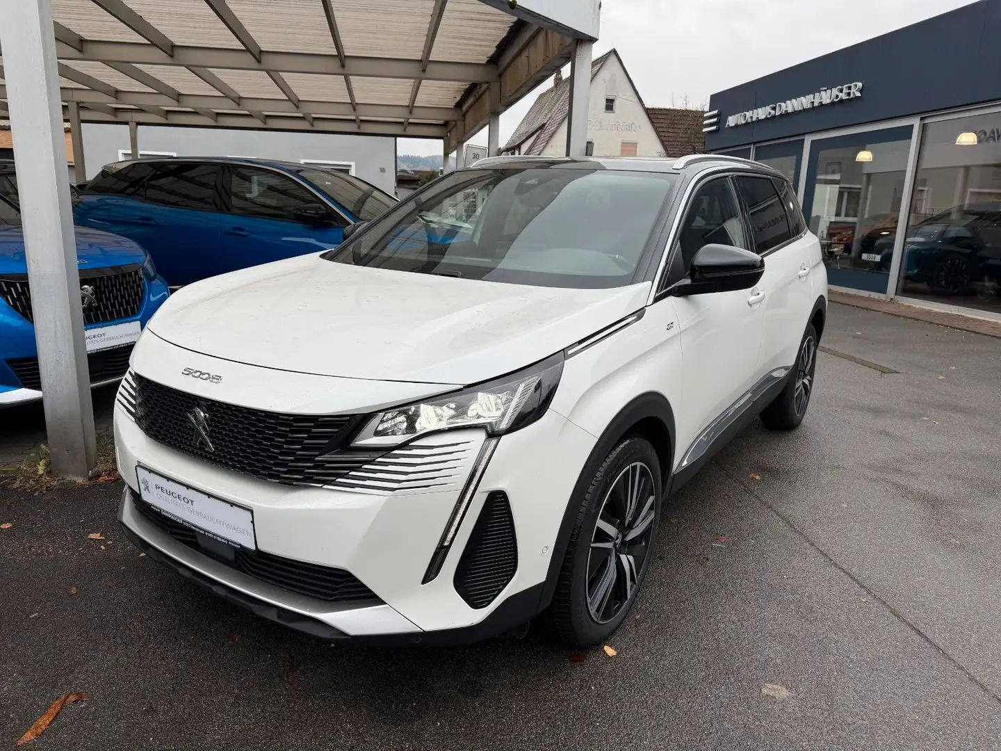 Peugeot 5008 GT 180 BHDI Pano, Navi, el Heckkl., Weiß - 1