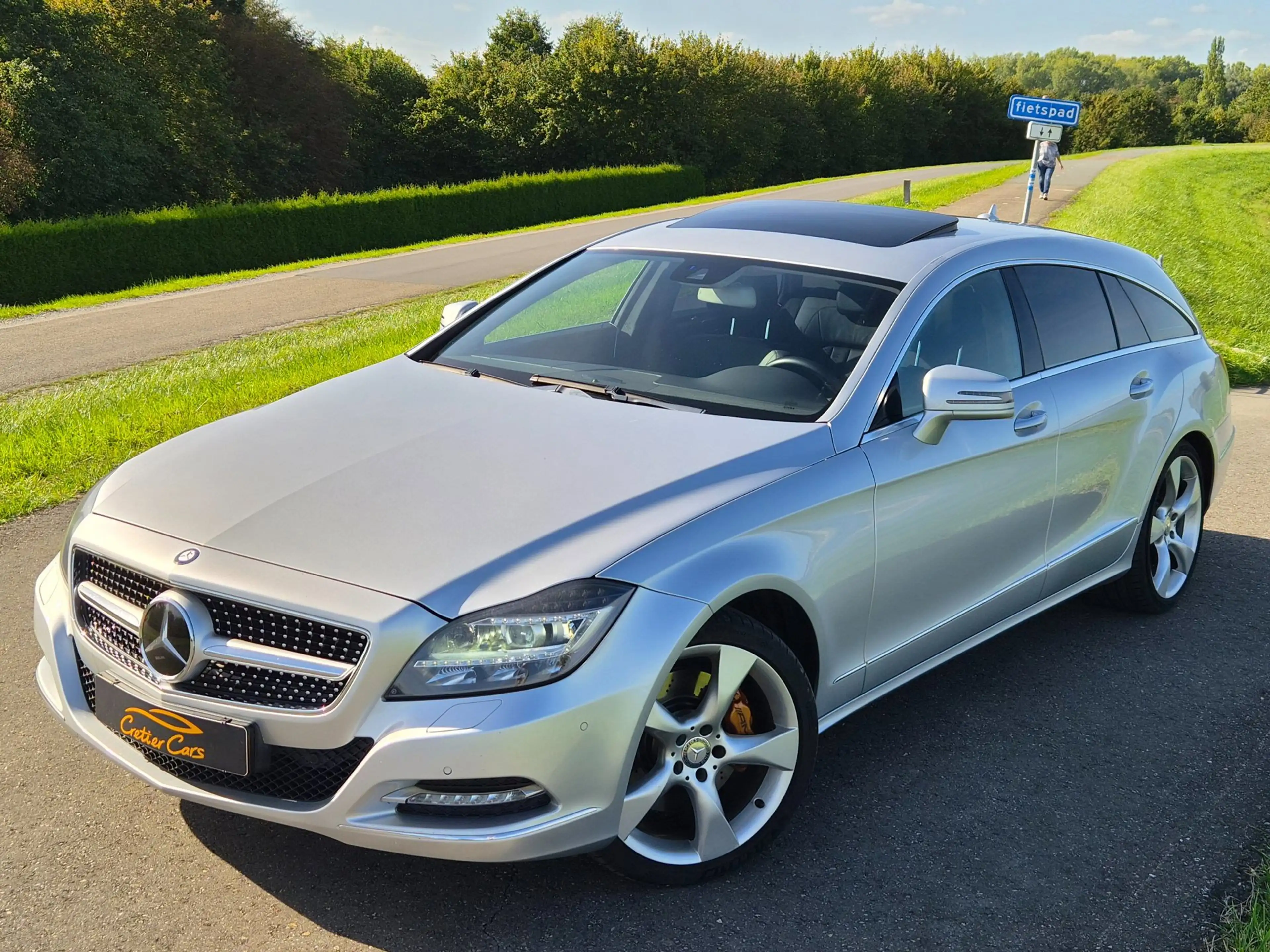 Mercedes-Benz CLS 350 Shooting Brake — photo 5