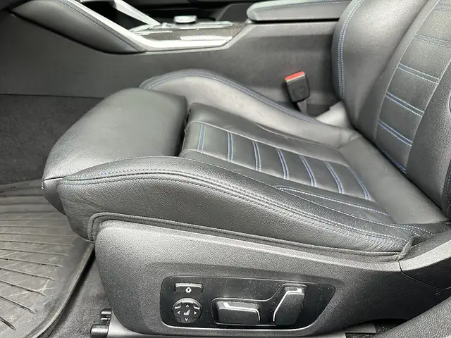 BMW i4 Gran Coupe xDrive M50 80,7kWh M-Paket Pro, M-Sp... Ansicht 22