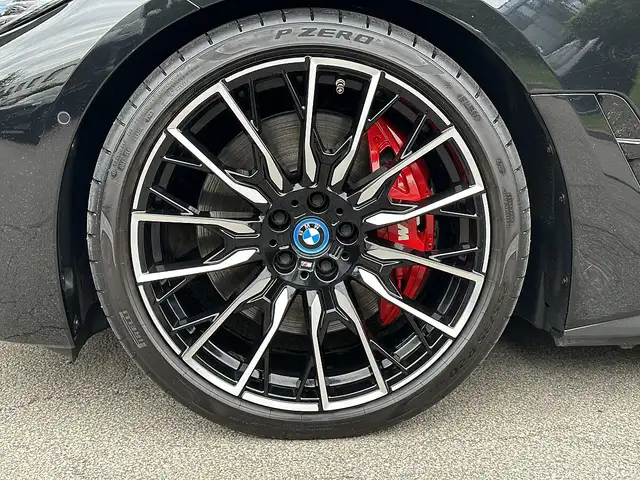 BMW i4 Gran Coupe xDrive M50 80,7kWh M-Paket Pro, M-Sp... Ansicht 5
