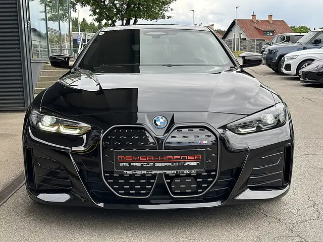 BMW i4 Gran Coupe xDrive M50 80,7kWh M-Paket Pro, M-Sp... Ansicht 2