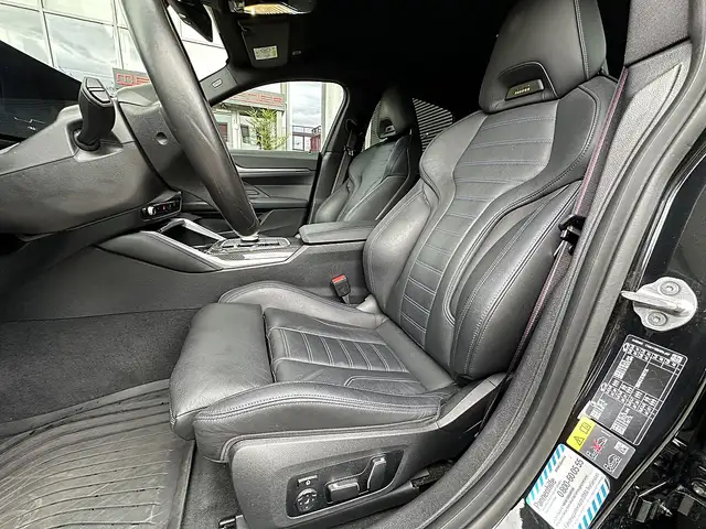 BMW i4 Gran Coupe xDrive M50 80,7kWh M-Paket Pro, M-Sp... Ansicht 24