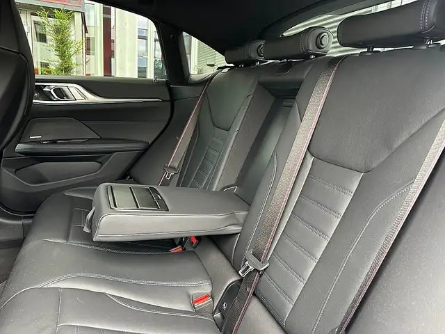 BMW i4 Gran Coupe xDrive M50 80,7kWh M-Paket Pro, M-Sp... Ansicht 15