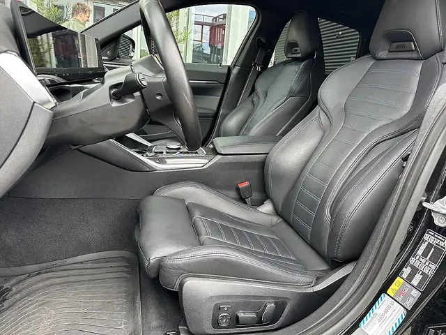 BMW i4 Gran Coupe xDrive M50 80,7kWh M-Paket Pro, M-Sp... Ansicht 19
