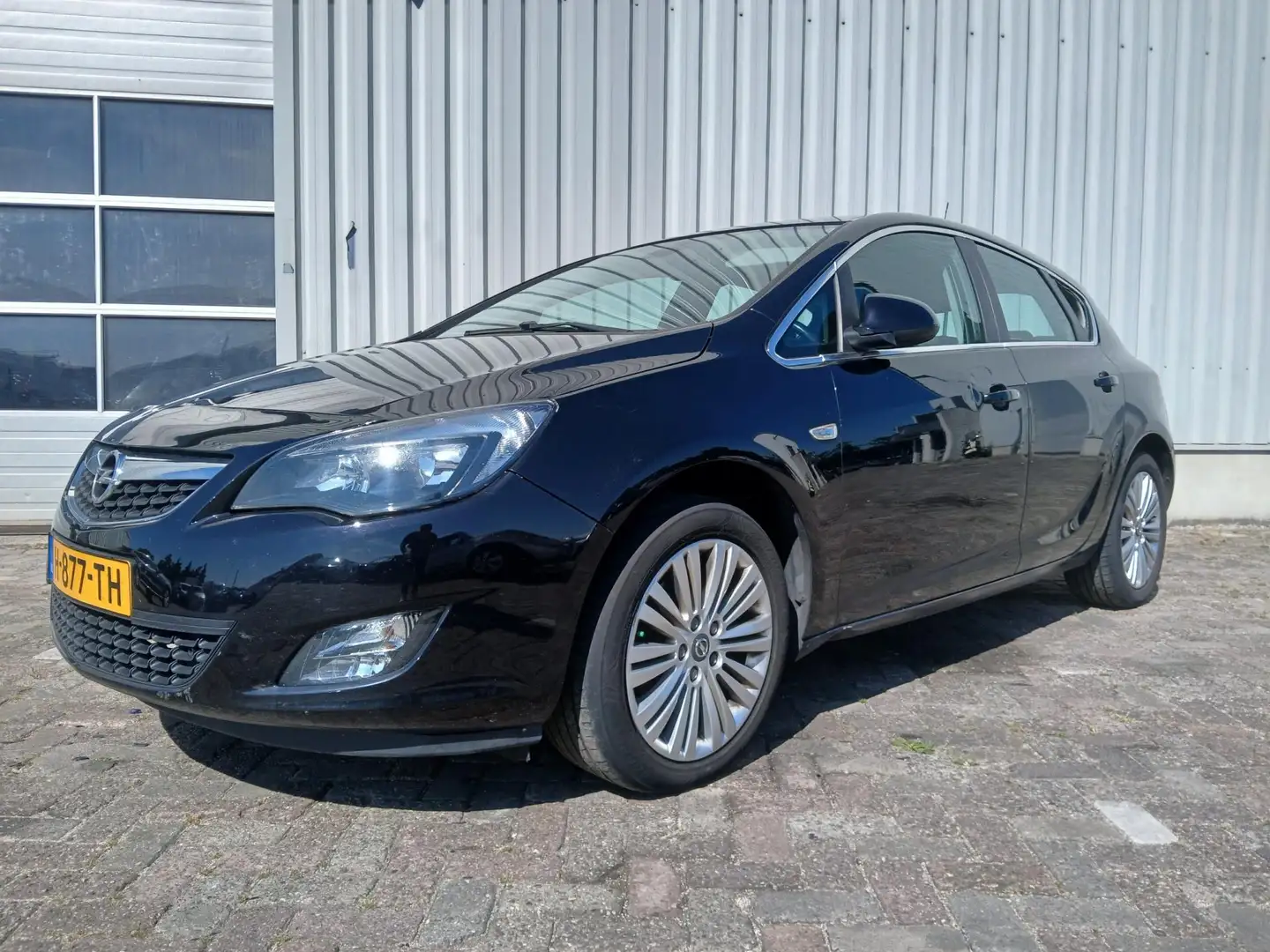 Opel Astra 1.6 Turbo GT - Airco - Start Niet Zwart - 2