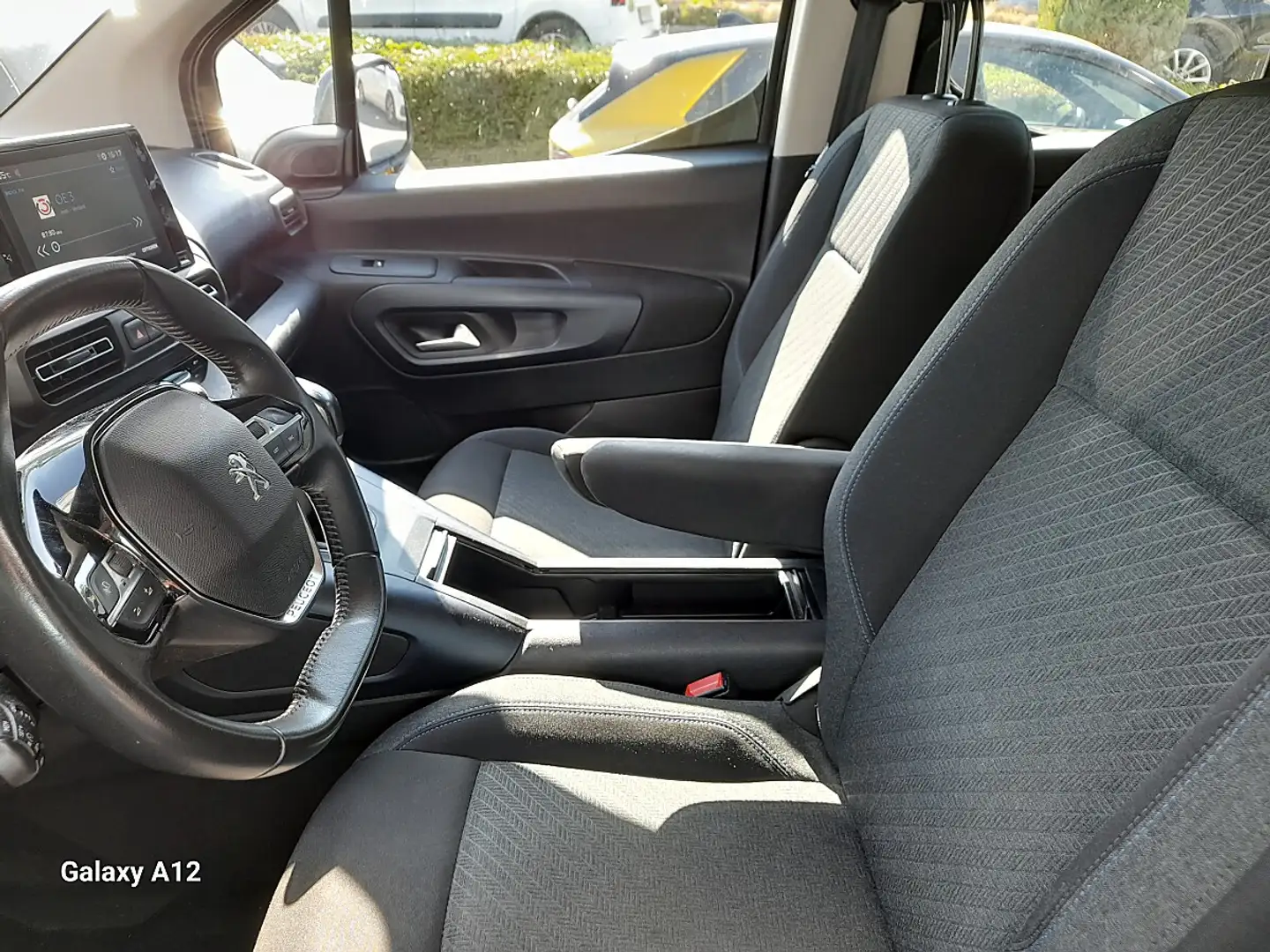 Peugeot Rifter 1.5 BlueHDi 100 FAP Allure Lang Start&Stop Grau - 2