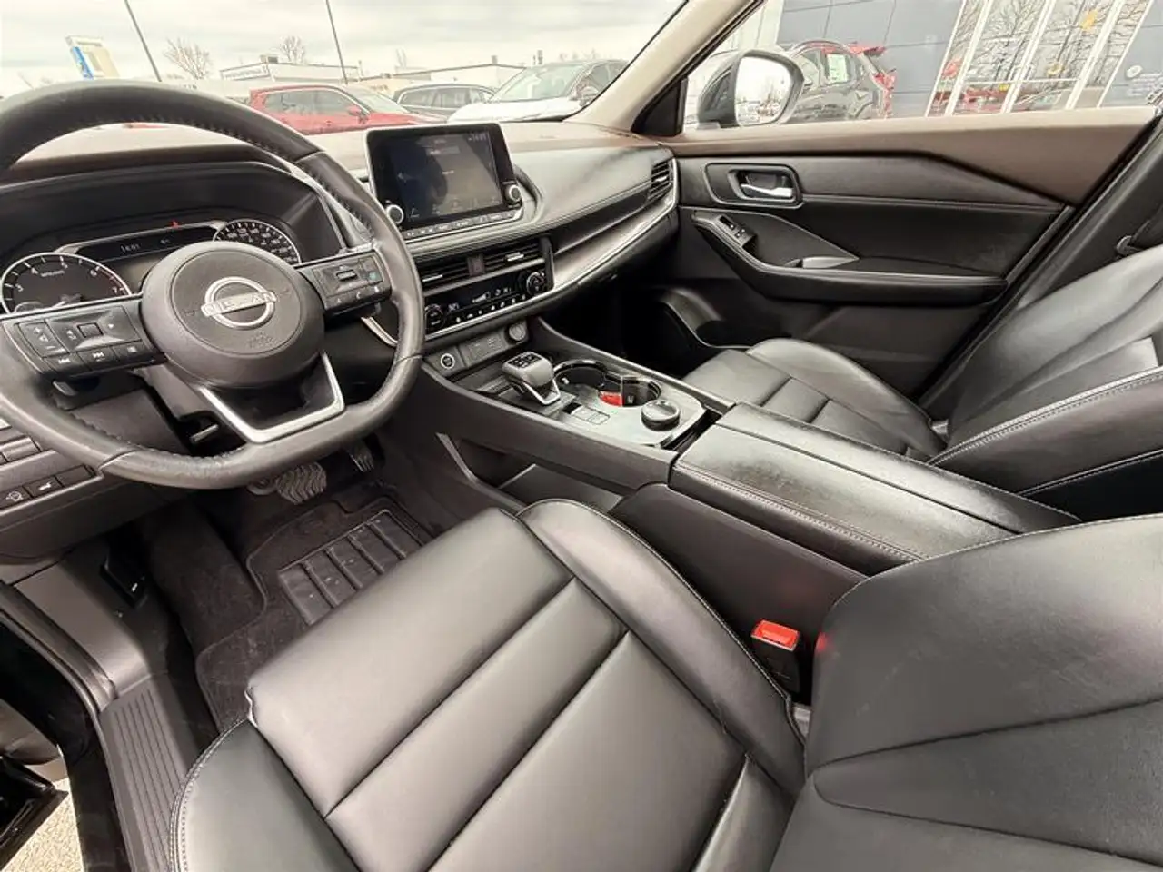 Nissan Rogue fotografie Nissan Rogue