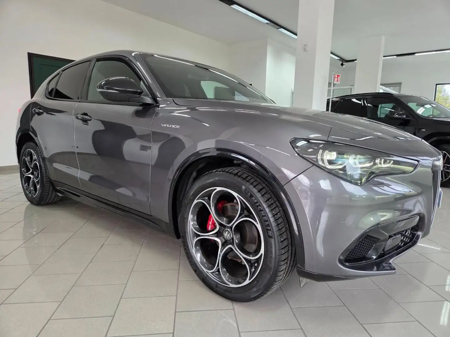 Alfa Romeo Stelvio 2.2 Turbodiesel 210 CV AT8 Q4 Veloce Gris - 1