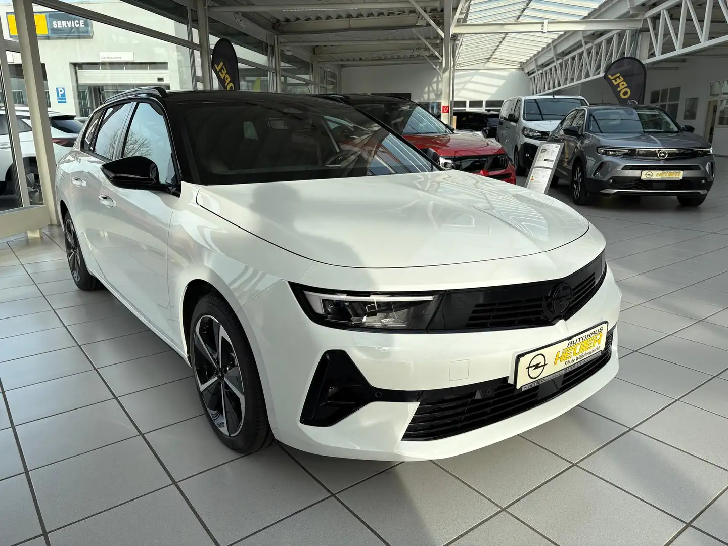 Opel Astra L Sports Tourer GS Hybrid 107kw eDCT6 Blanc - 2