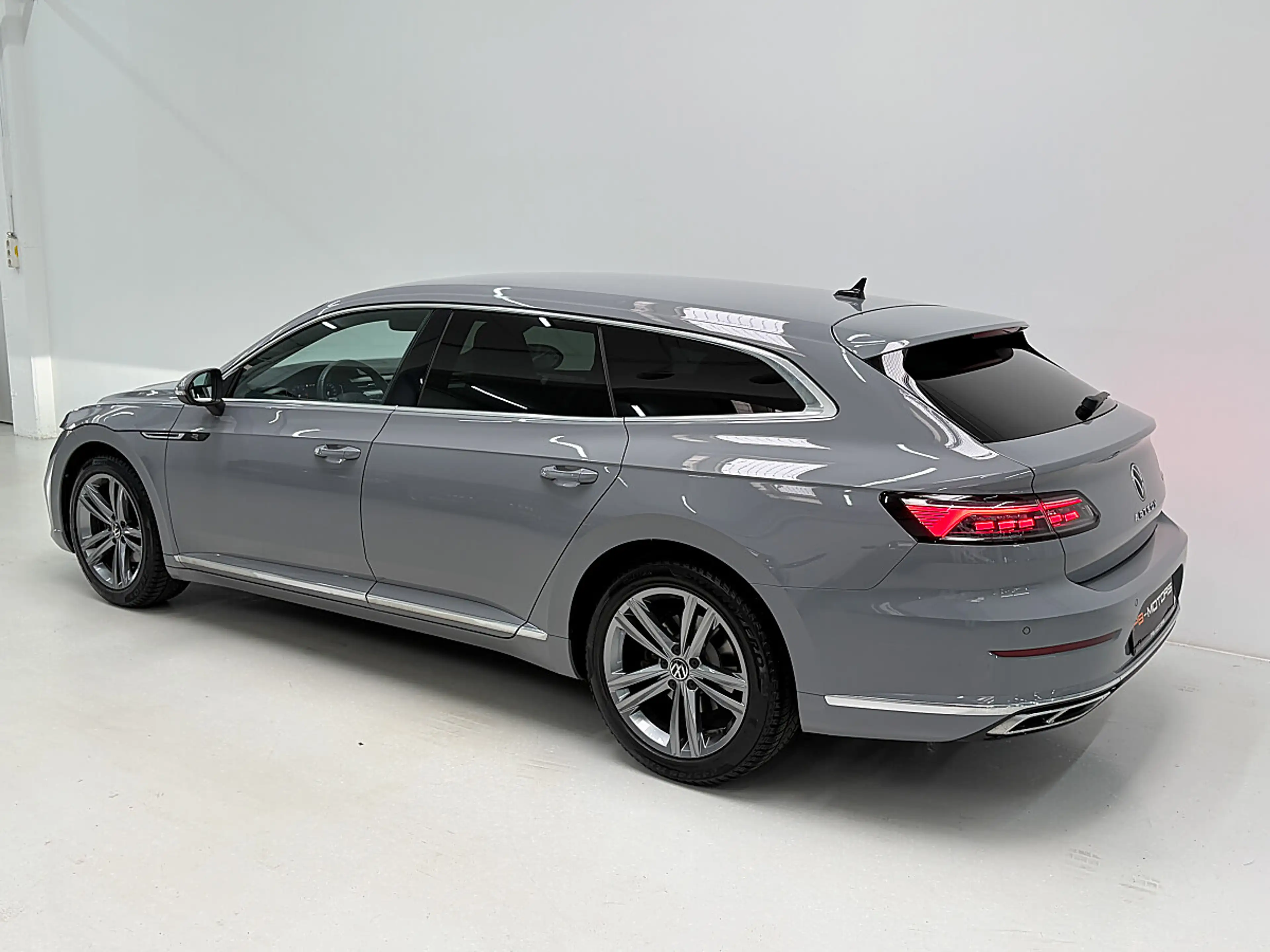 Volkswagen Arteon SB R-Line 2.0 TDI DSG R-Line Mondsteingrau R Si... — photo 4