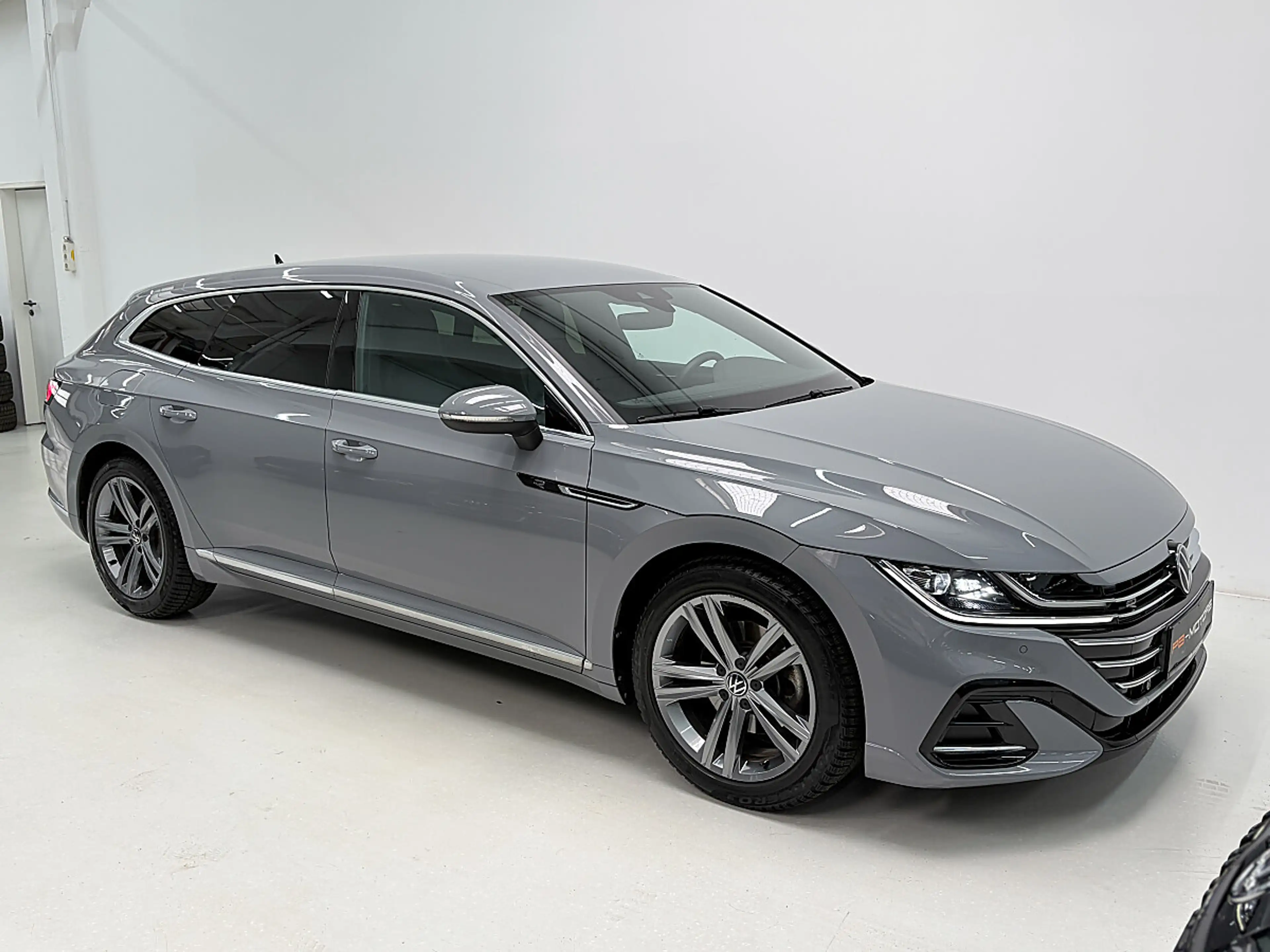 Volkswagen Arteon SB R-Line 2.0 TDI DSG R-Line Mondsteingrau R Si... — photo 6