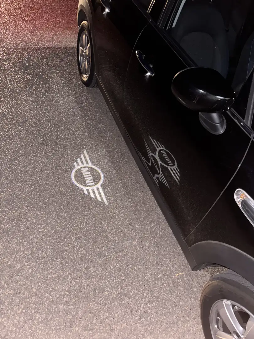 MINI Countryman E - 2