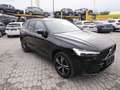 Volvo XC60 B4 Plus Dark AWD Geartronic *2022er+TOPAUSSTATTUN Schwarz - thumbnail 3