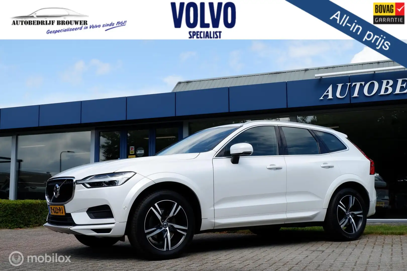 Volvo XC60 2.0 D4 190PK GEARTRONIC8 MOMENTUM PRO STYLING PACK Wit - 1