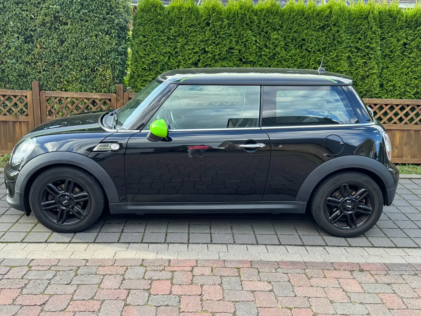 MINI One Mini OneBrick Lane Schwarz - 1